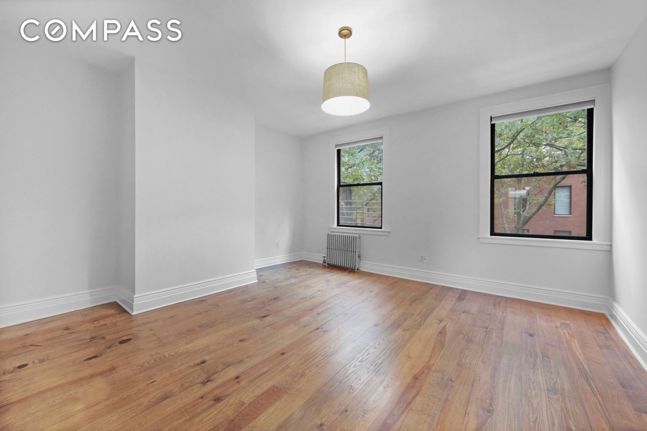 43 Douglass St #3 - Photo 5 of 12