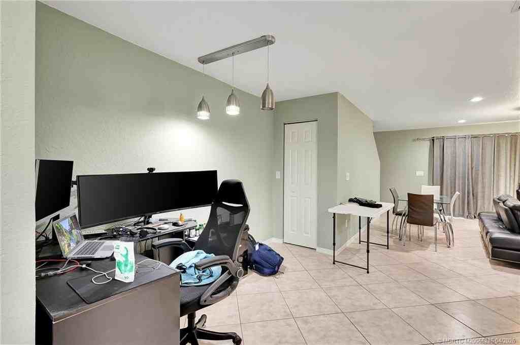 2778 Se Birmingham Dr #3107 - Photo 5 of 38