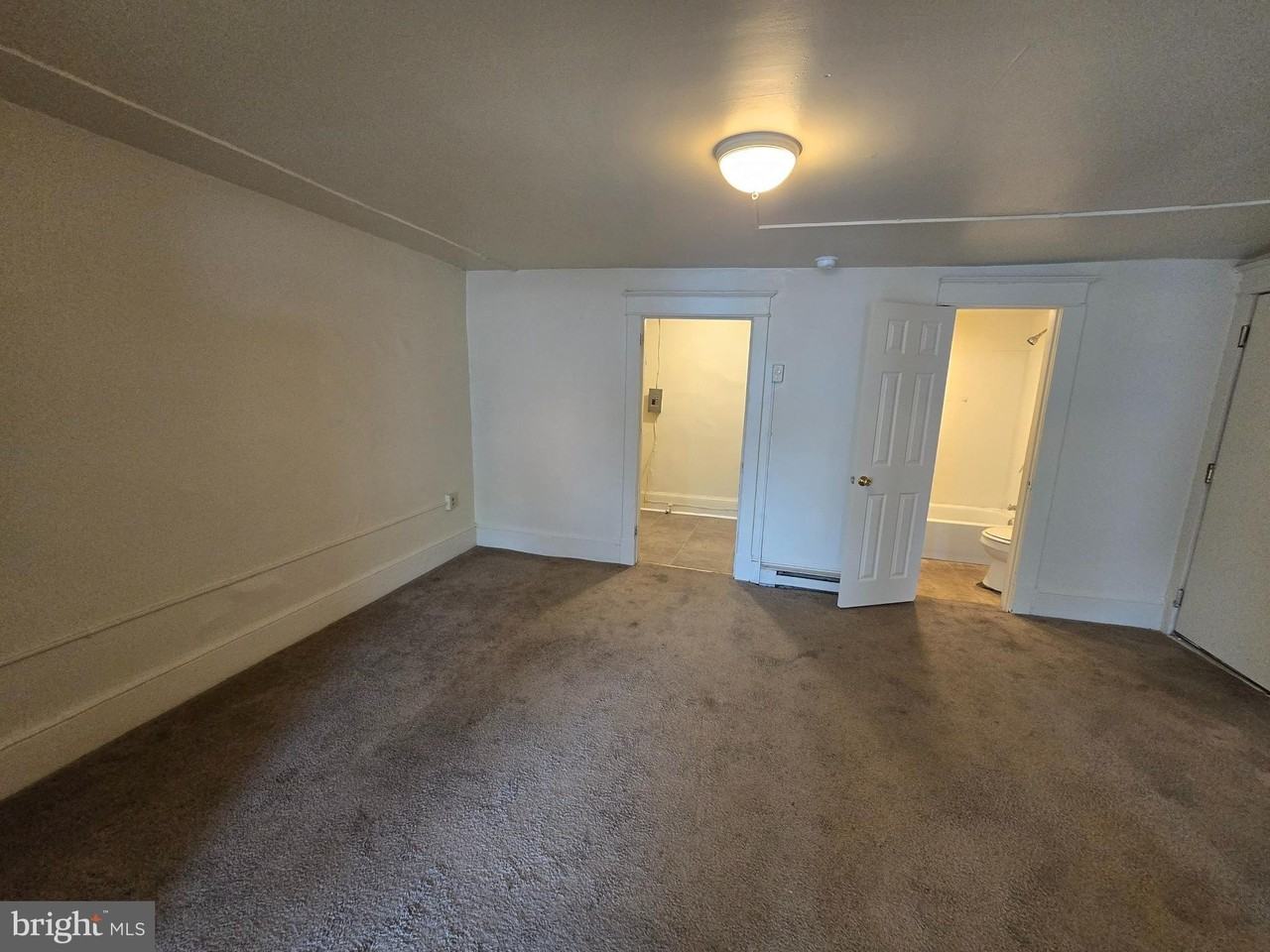 519 W King St #3 - Photo 2 of 25