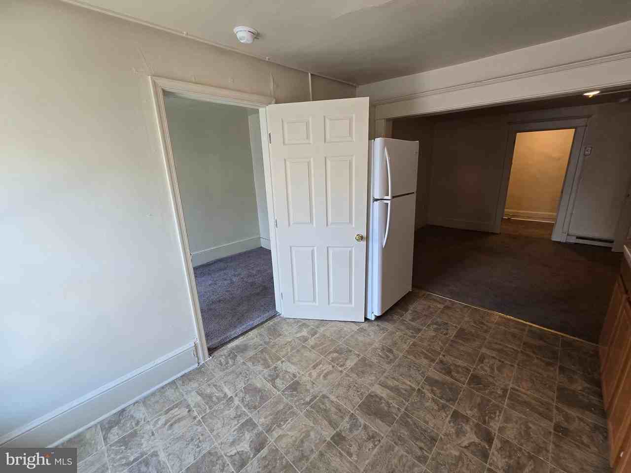 519 W King St #3 - Photo 6 of 25