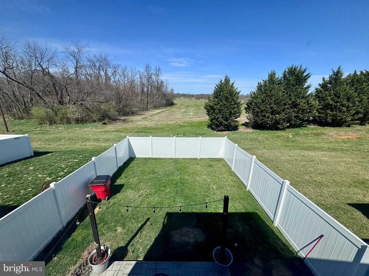 576 Thumper Dr - Photo 6 of 39