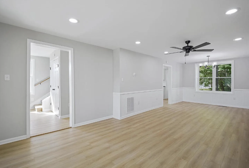 837 Virginia Ave #1 - Photo 4 of 20