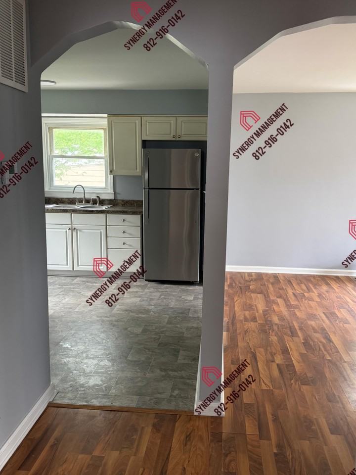 1505 Jackson Ave #1 - Photo 2 of 8