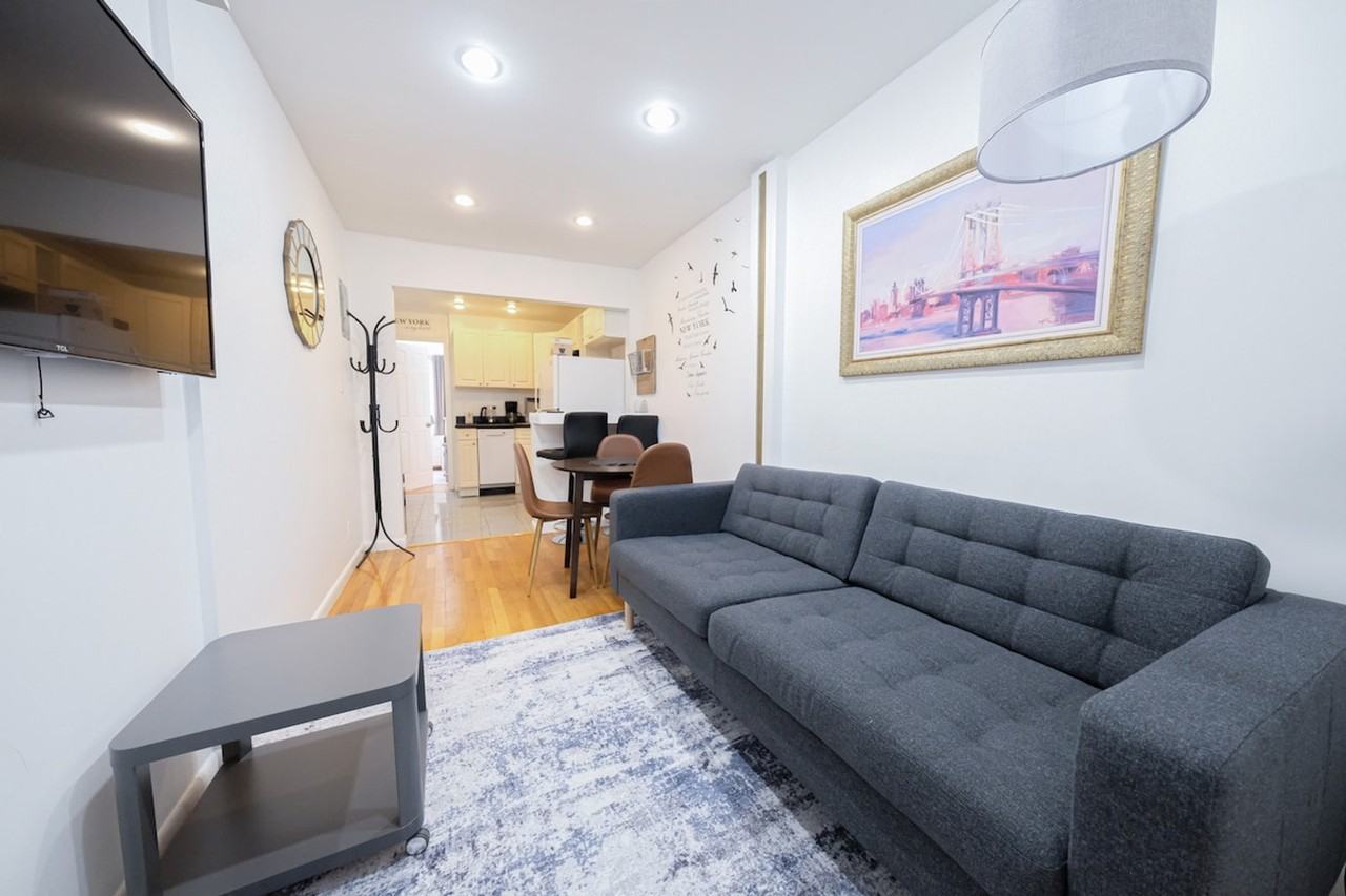 305 E 104th St #1032015P - Photo 3 of 43