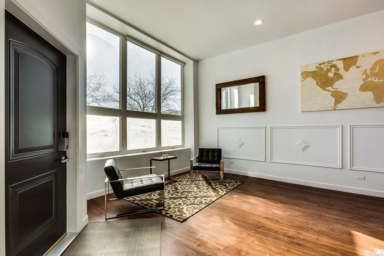 706 North Racine Avenue - Photo 7 of 36