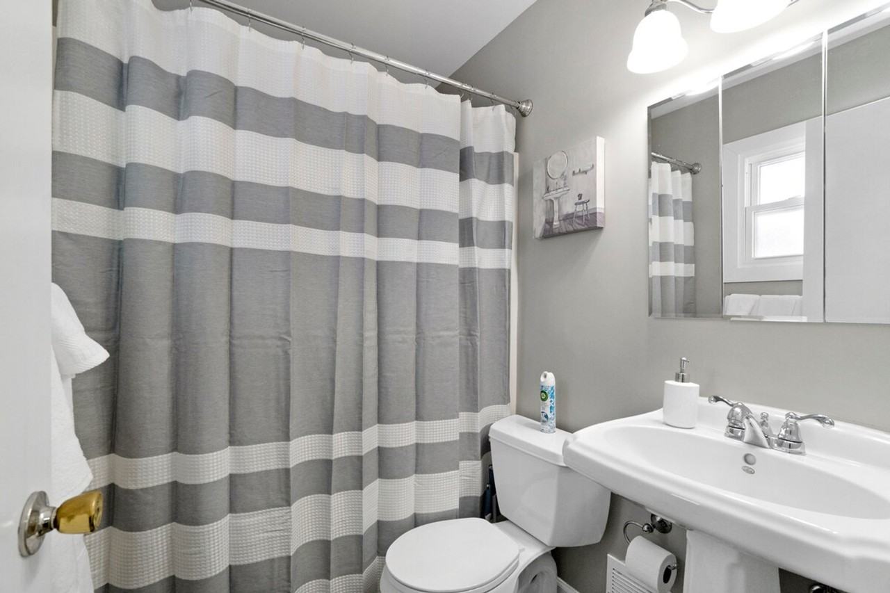 570 E Higgins Rd #1301333P - Photo 7 of 21