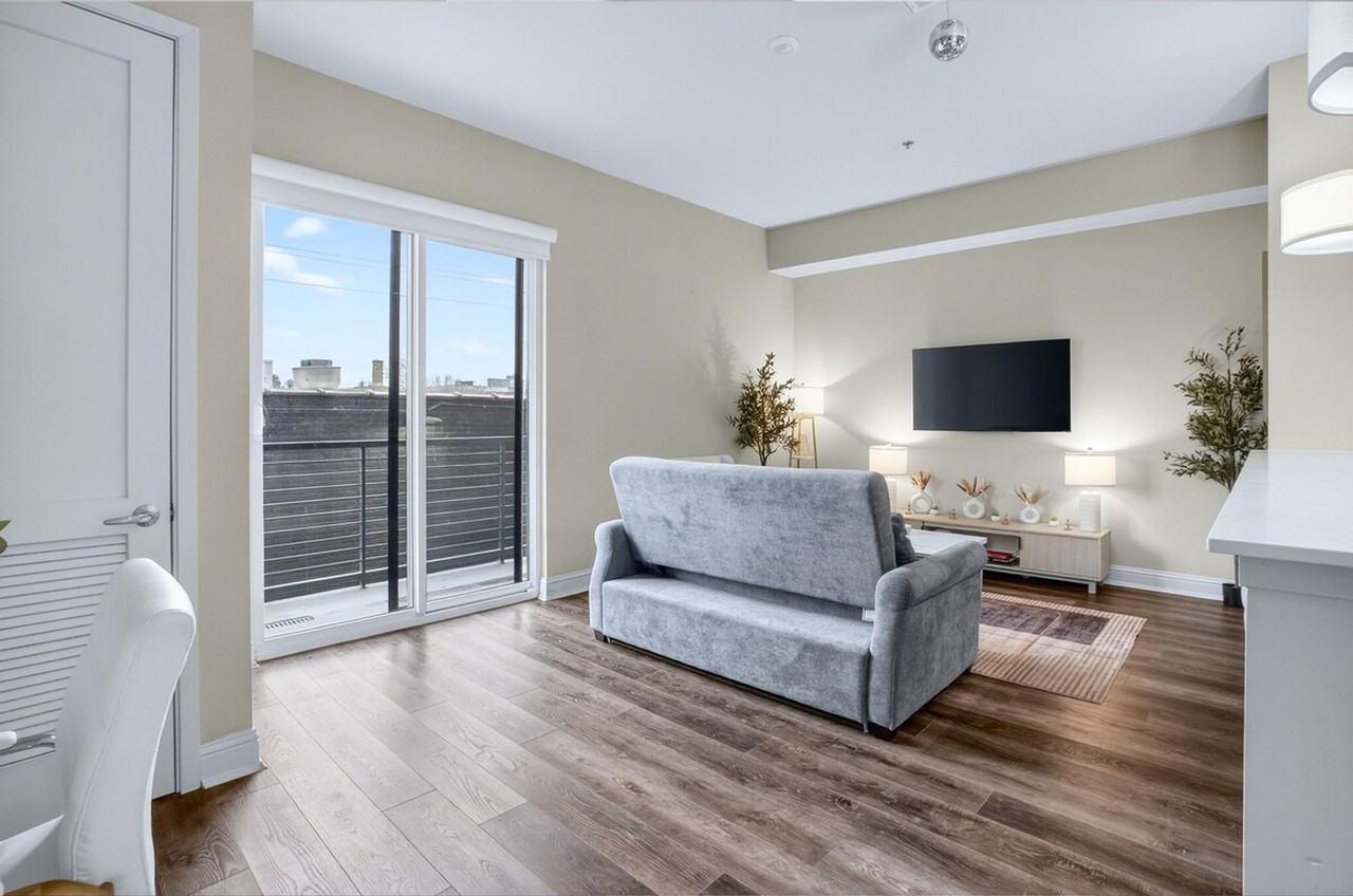 110 N Boston Ave #1317370P - Photo 2 of 28