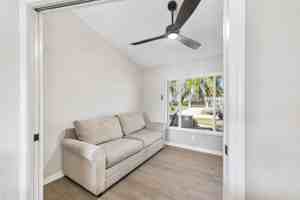 featured image of 27 Bunker Ter