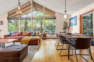 featured image of 16441 Se 42nd Pl