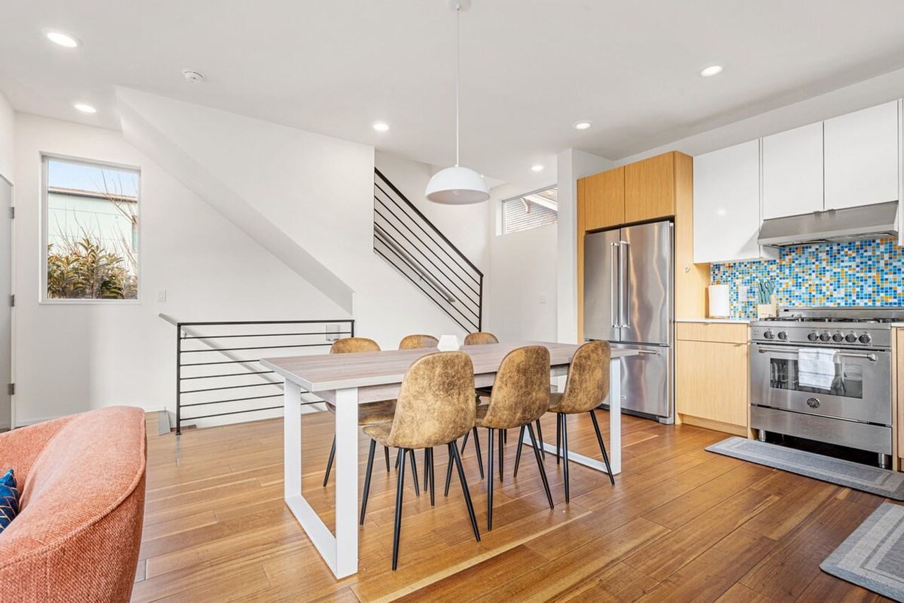 2214 E Terrace St #1324832P - Photo 3 of 36