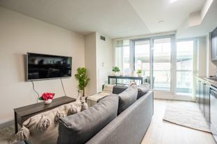 209 Gzowski St - Photo 1 of 1