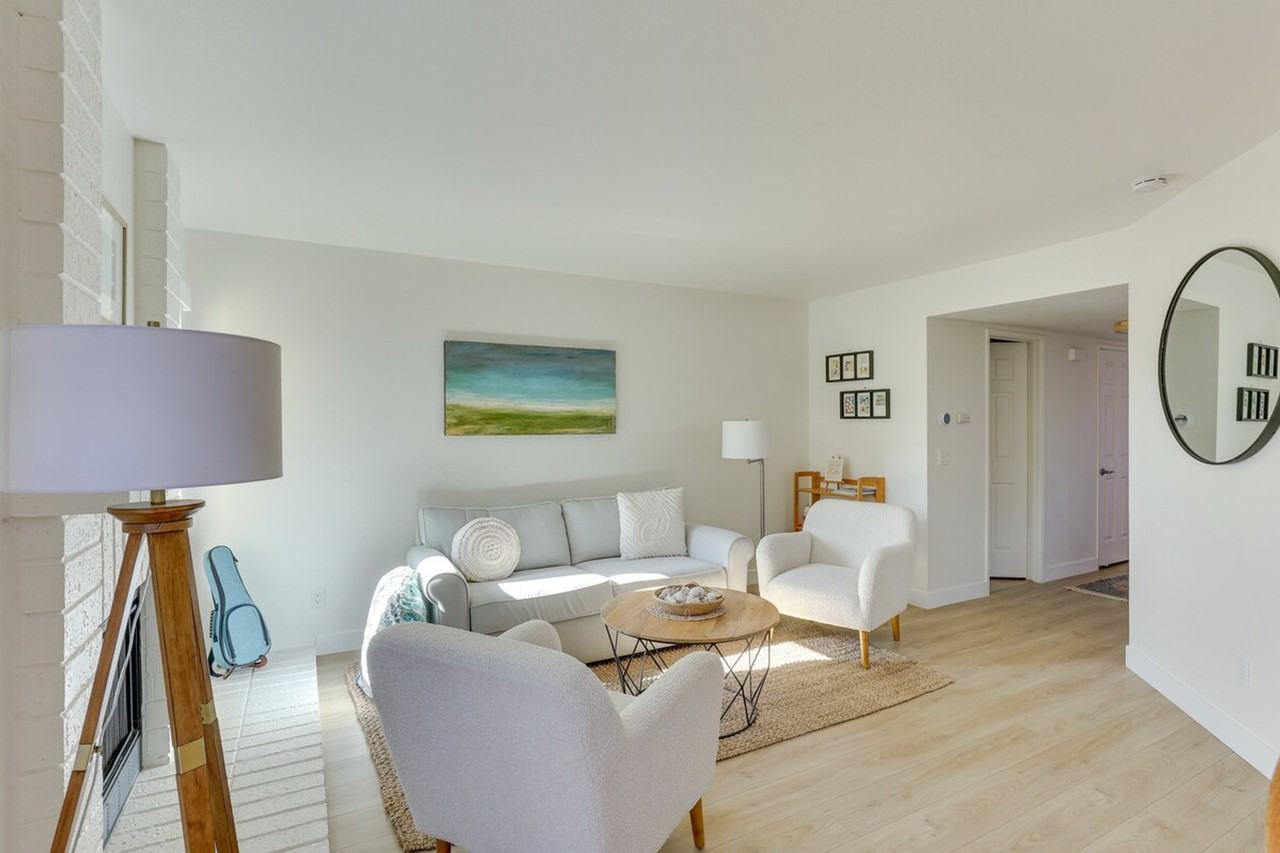 6908 Peach Tree Rd #1307615P - Photo 7 of 50