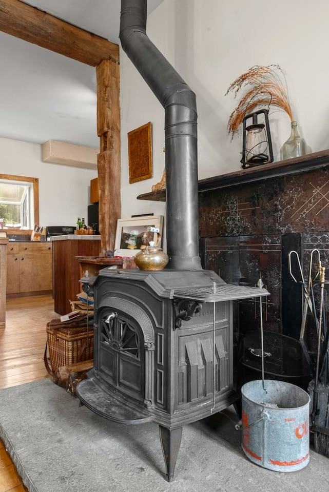 1087 State Rd #1492986P - Photo 4 of 30