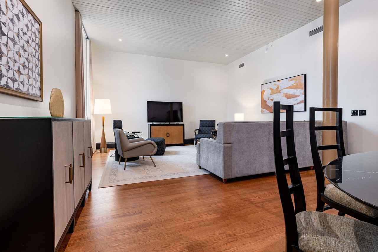 1011 Canal Street - Photo 2 of 31