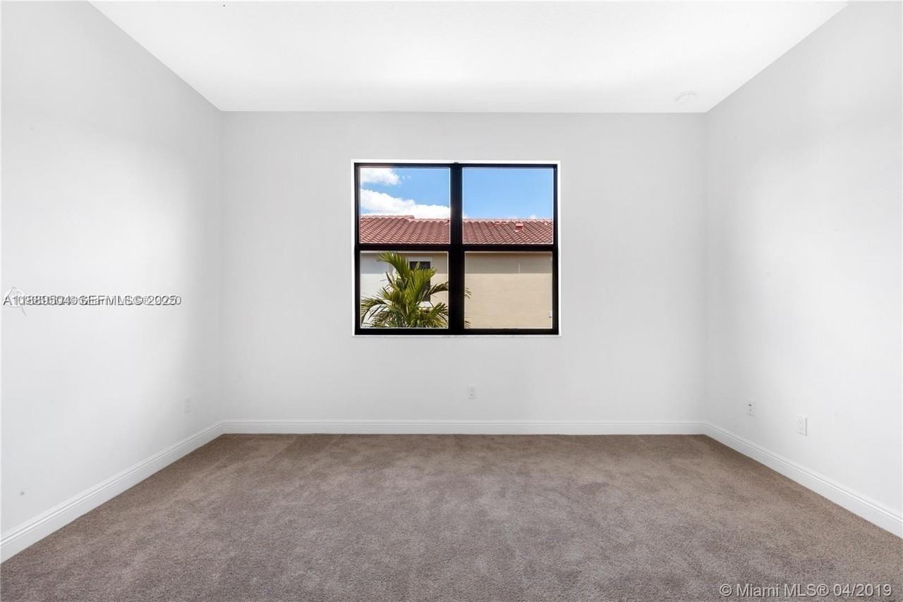20901 NorthWest 1st Drive #1 - Photo 6 of 15
