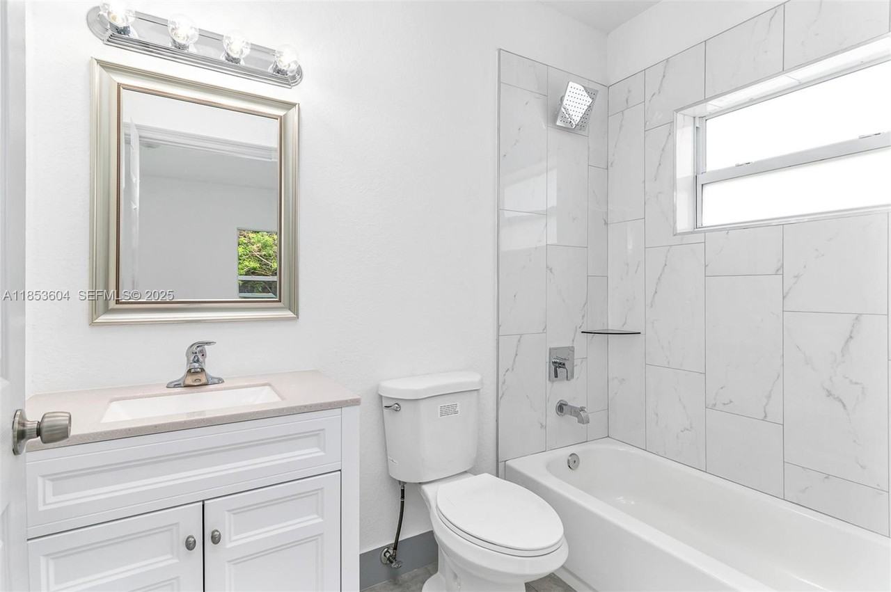 2360 Northwest 14th Street - Photo 3 of 17