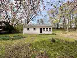 featured image of 271 Sawmill Rd