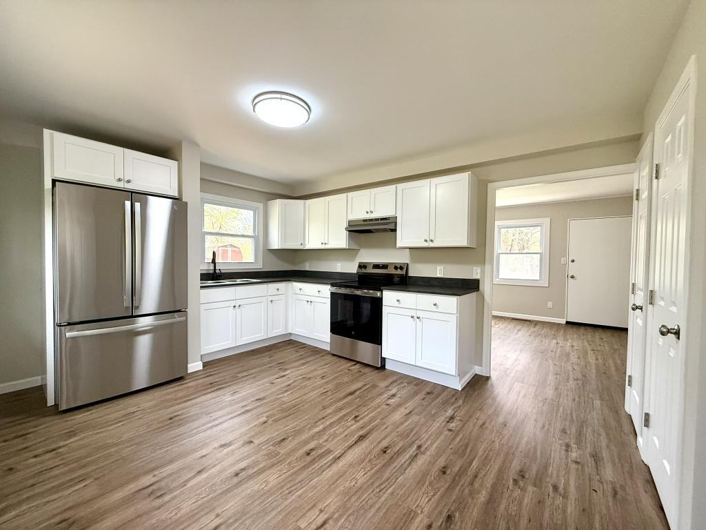 271 Sawmill Rd - Photo 5 of 17