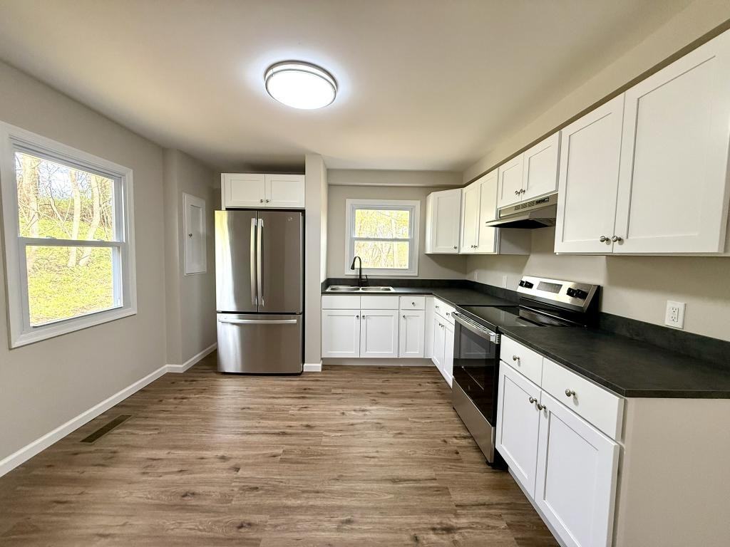 271 Sawmill Rd - Photo 7 of 17