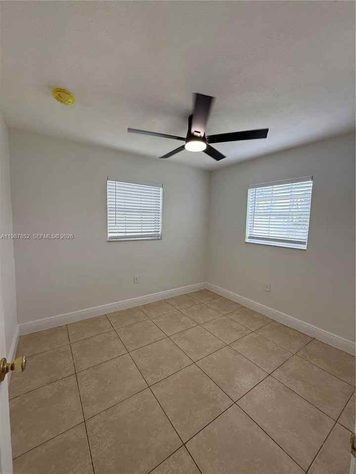 7320 Ramona Street - Photo 4 of 14