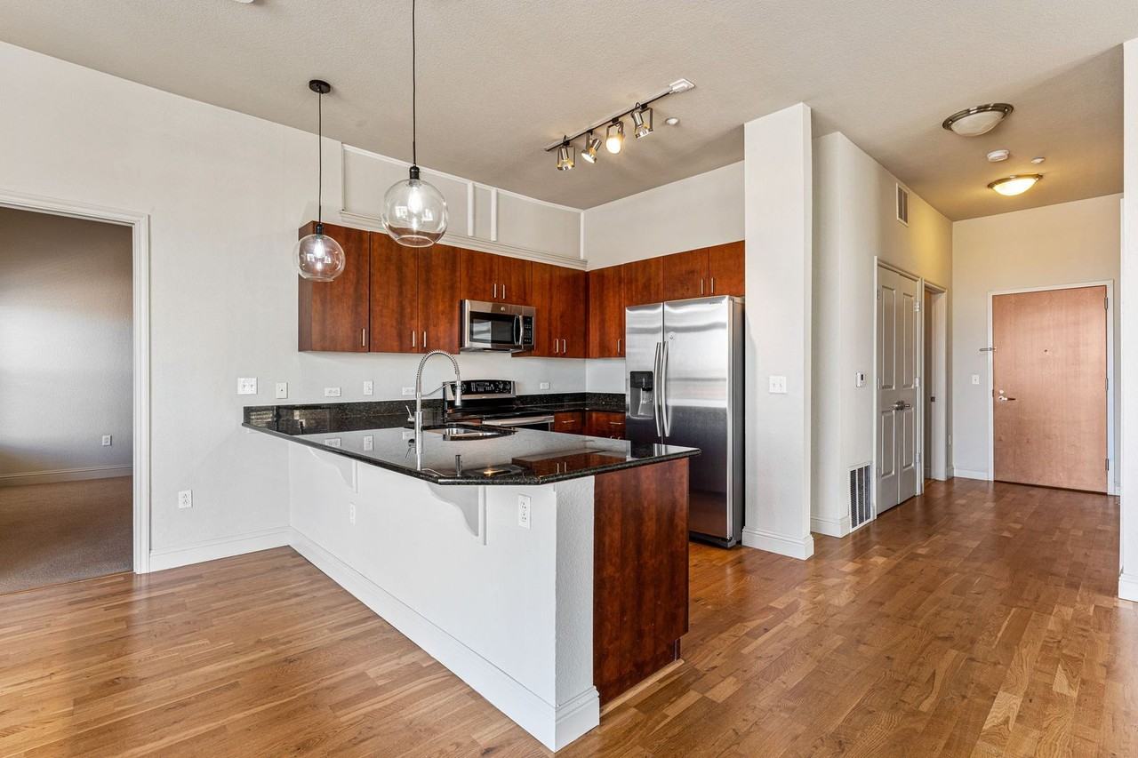 5401 S Park Terrace Ave - Photo 7 of 19