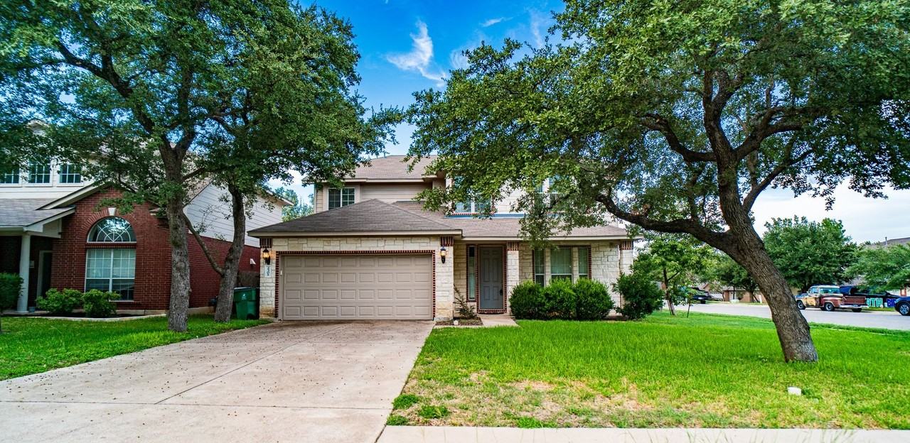 2301 Giddens Dr - Photo 2 of 50