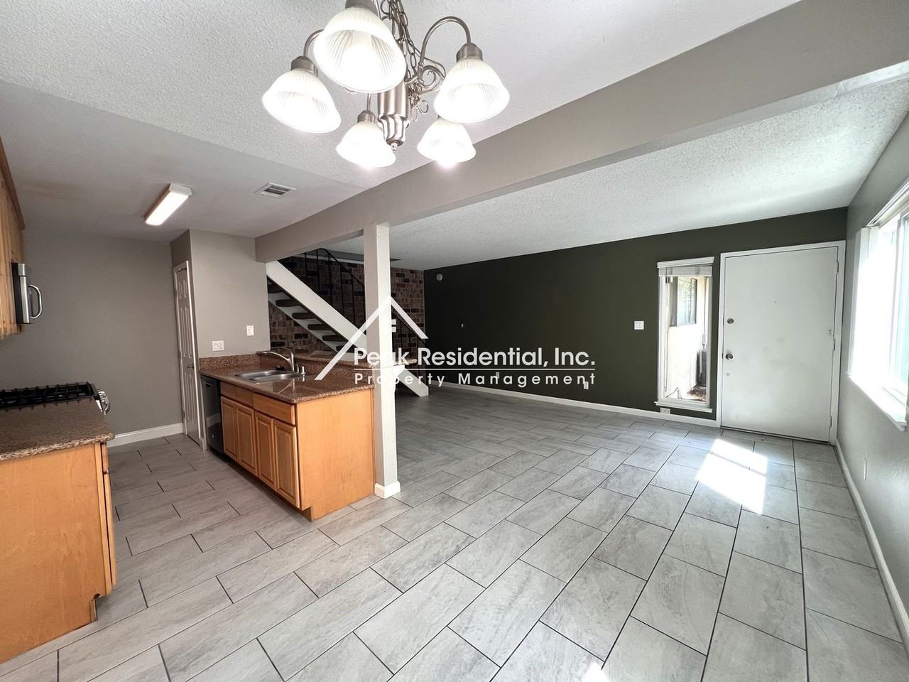 6245 Longford Dr #3 - Photo 4 of 17