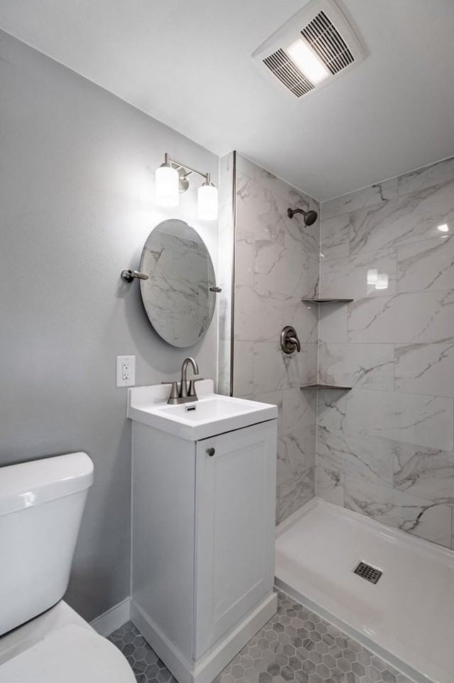 818 Denton St - Photo 6 of 14