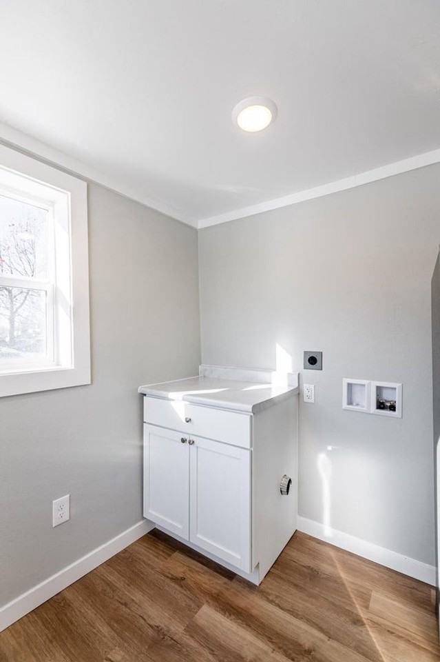 818 Denton St - Photo 7 of 14