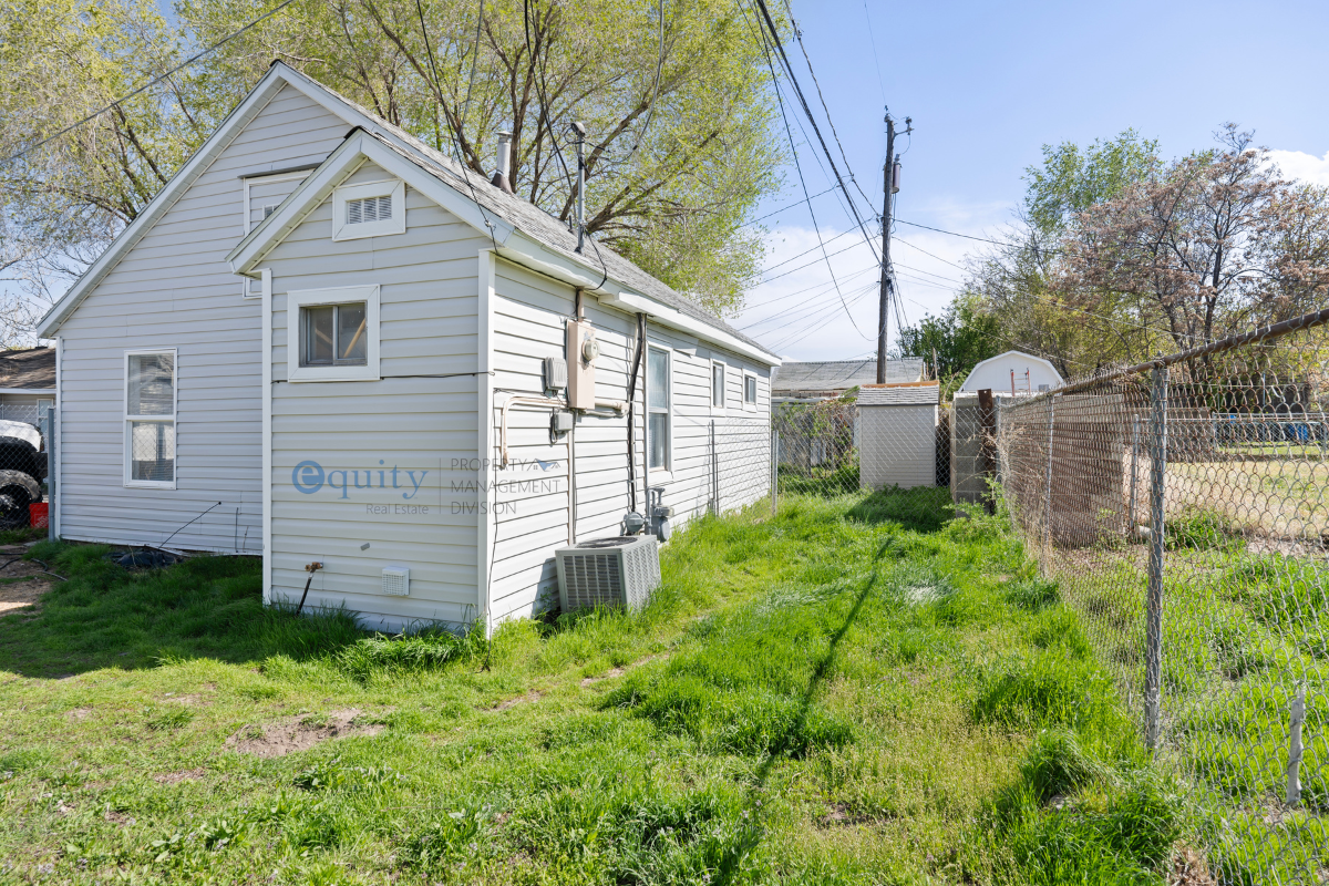 2846 Sw #2848 - Photo 2 of 20