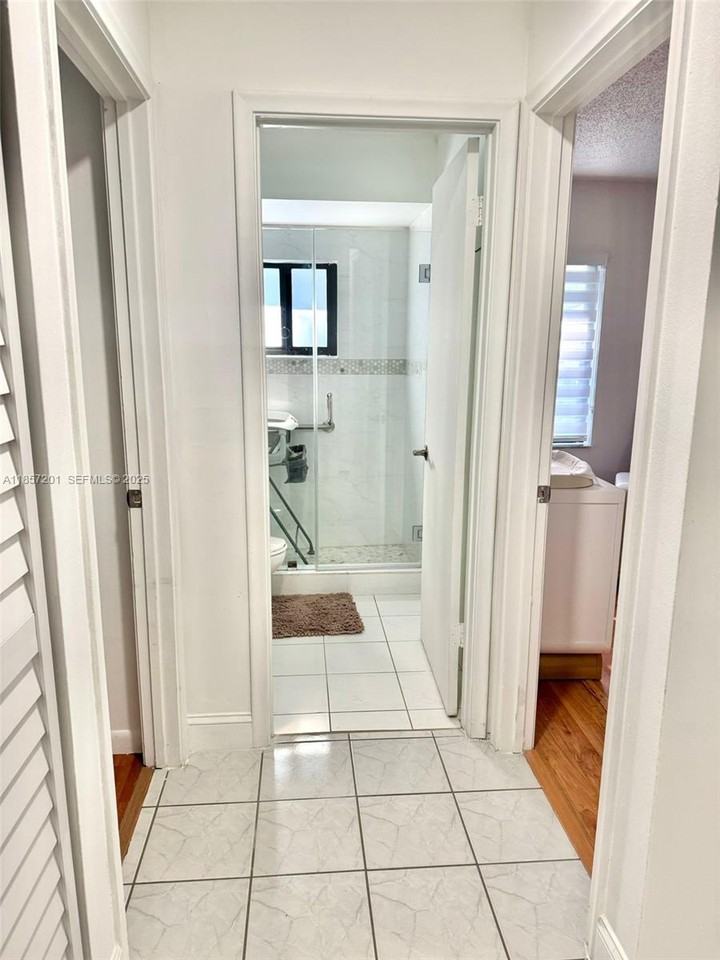 5402 Southwest 138th Avenue #5402 - Photo 3 of 11