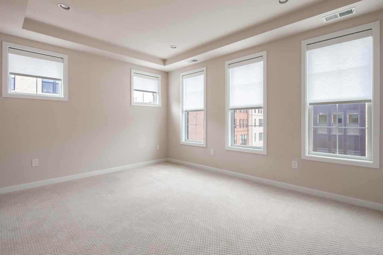 1770 Violet Ridge Pl #1 - Photo 5 of 14