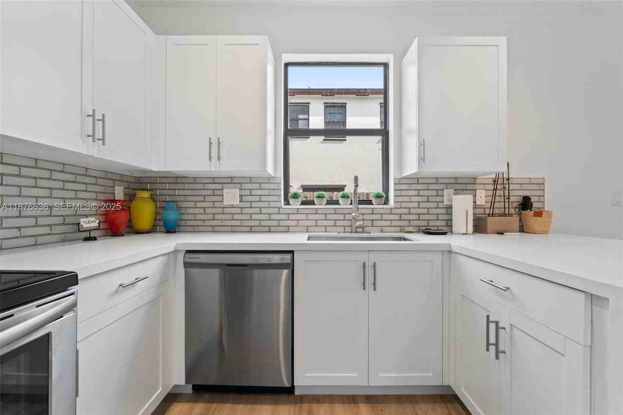 403 Northeast 212th Street #403 - Photo 7 of 58