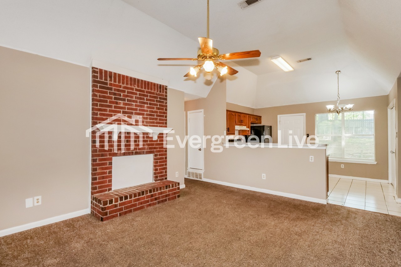 3808 Schanna Dr - Photo 2 of 15
