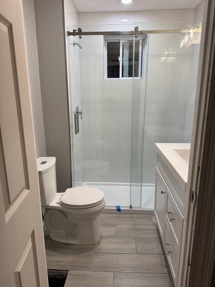 315 Beacon St Apt B #5 - Photo 2 of 12