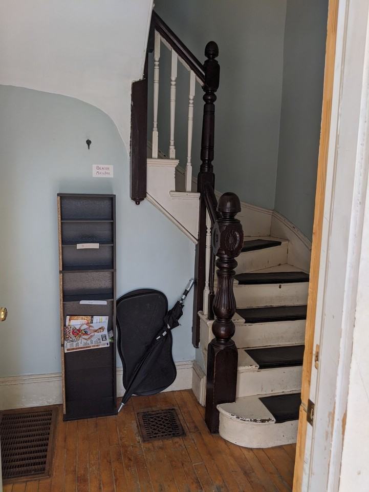 315 Beacon St Apt B #5 - Photo 7 of 13