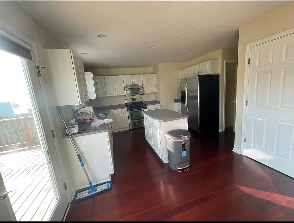 2523 N New Jersey St - Photo 2 of 17