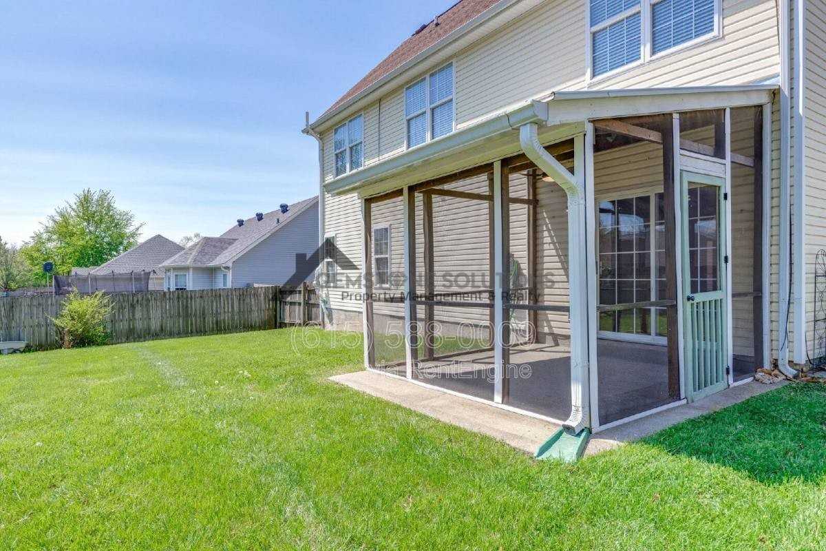 2104 Loudenslager Dr - Photo 2 of 10