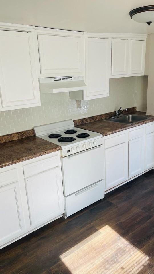 263 S 62nd St #3 - Photo 5 of 12