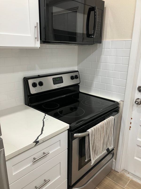 4931 Hazner St - Photo 5 of 10