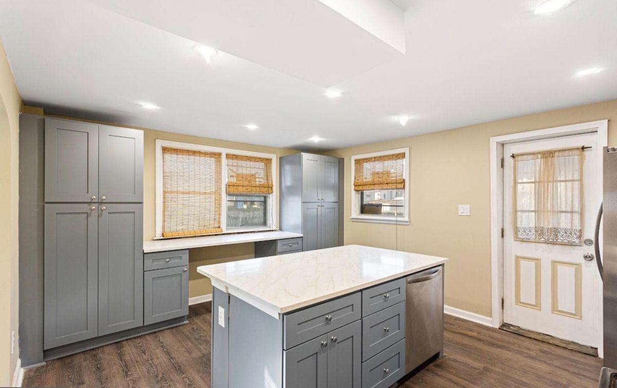 112 Juliana Ter - Photo 4 of 12