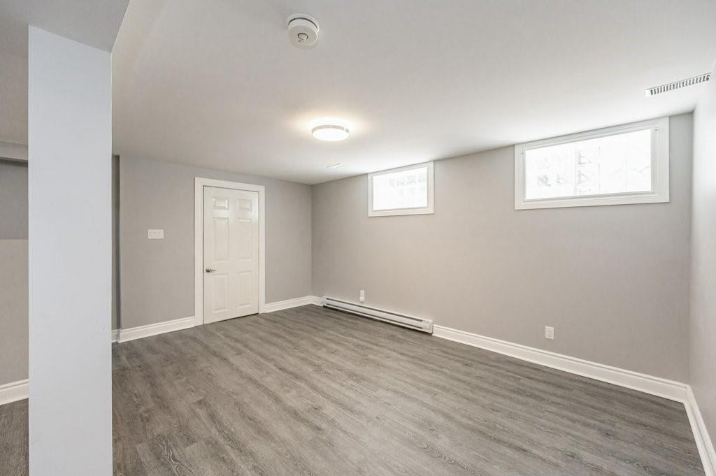 40 Mayflower Ave - Photo 5 of 17