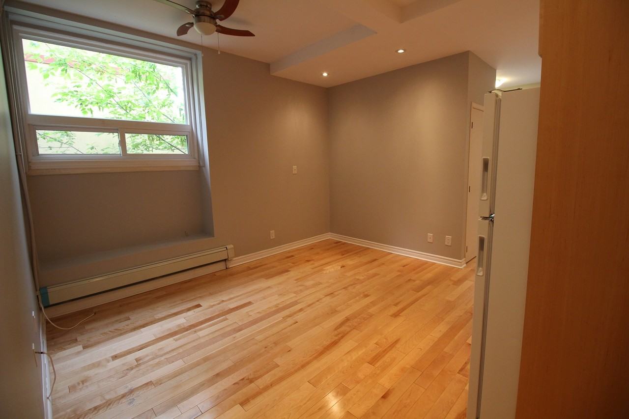 344 Somerset - Photo 6 of 28