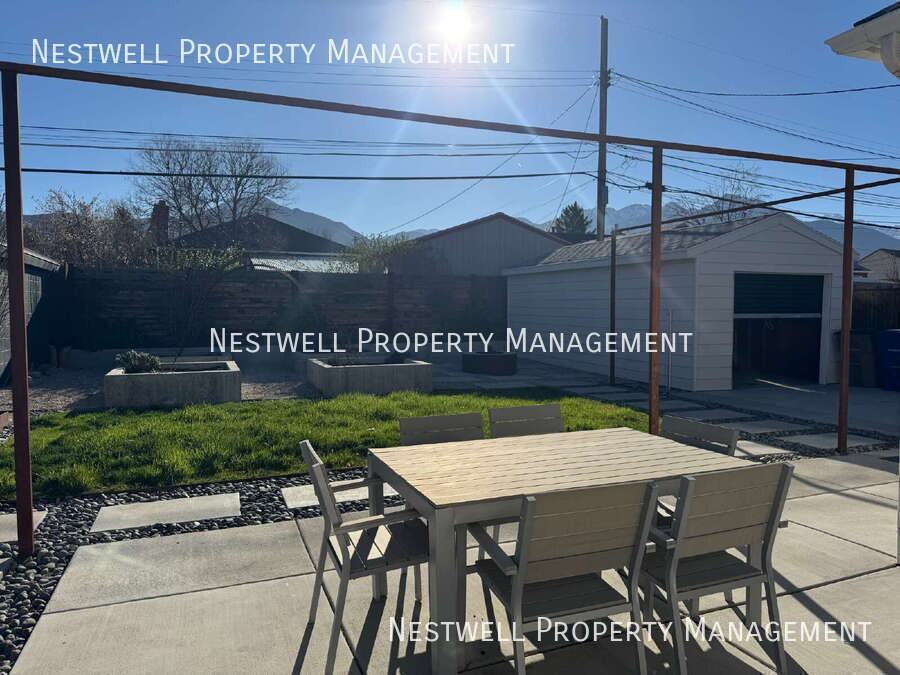 2719 S Imperial St - Photo 7 of 16