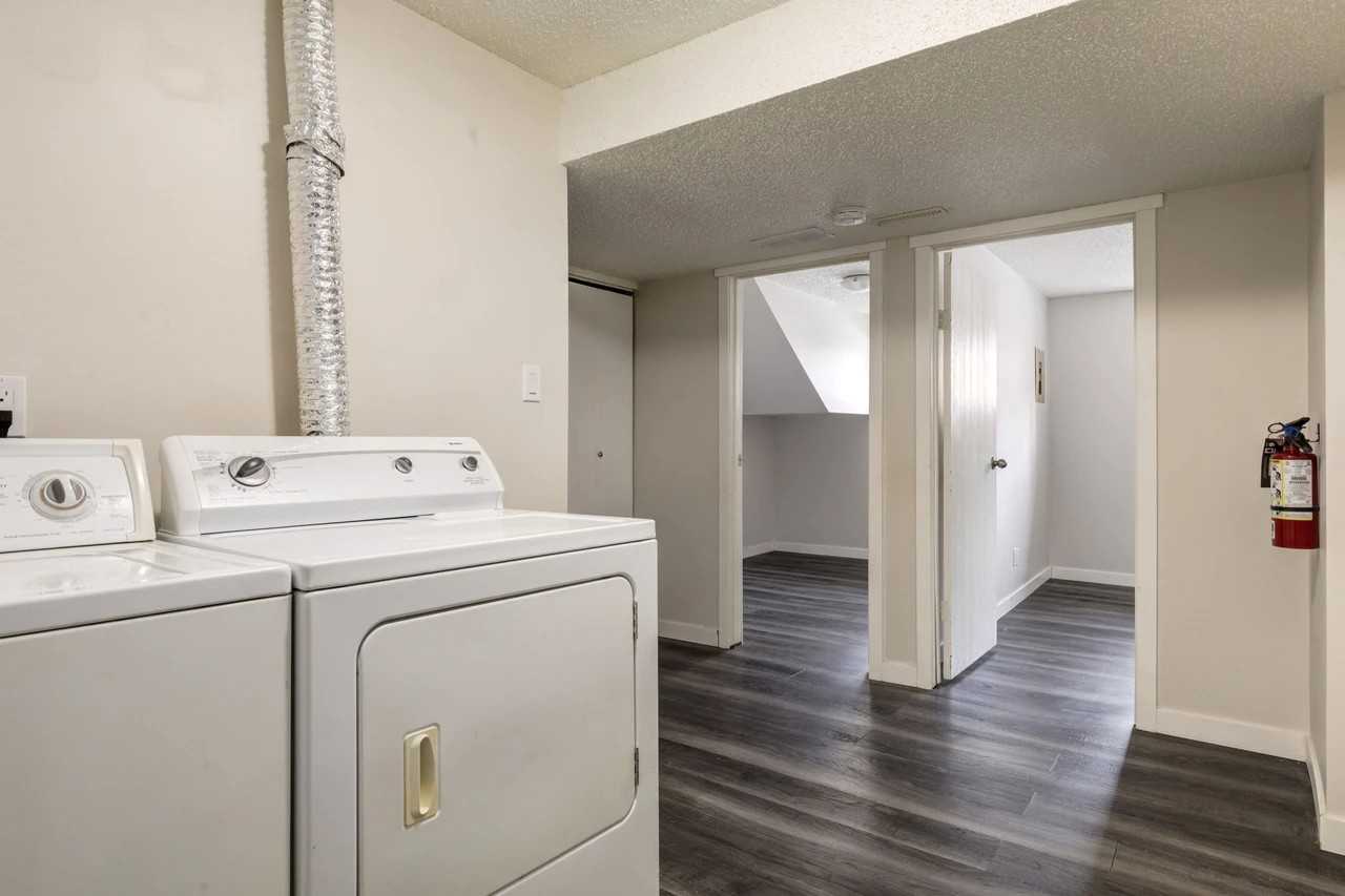 Spruce View Apartments - Photo 3 of 38