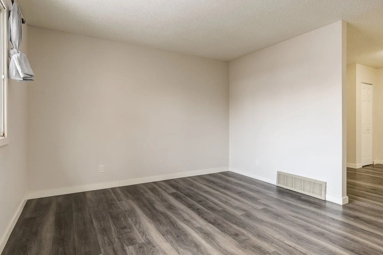 Spruce View Apartments - Photo 6 of 38