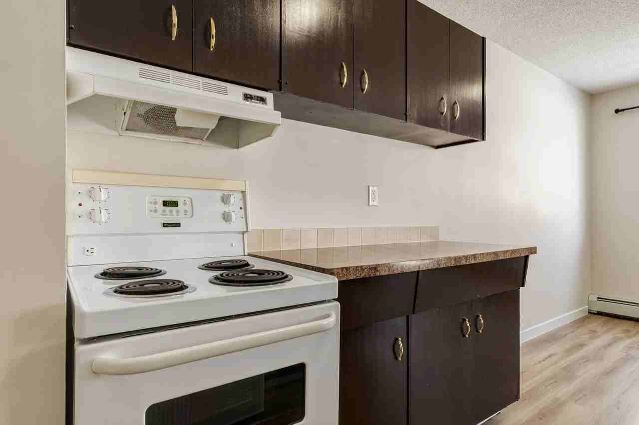 Valhalla Apartments - Photo 5 of 50
