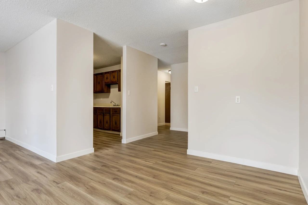 Grand Park Village - Photo 6 of 42