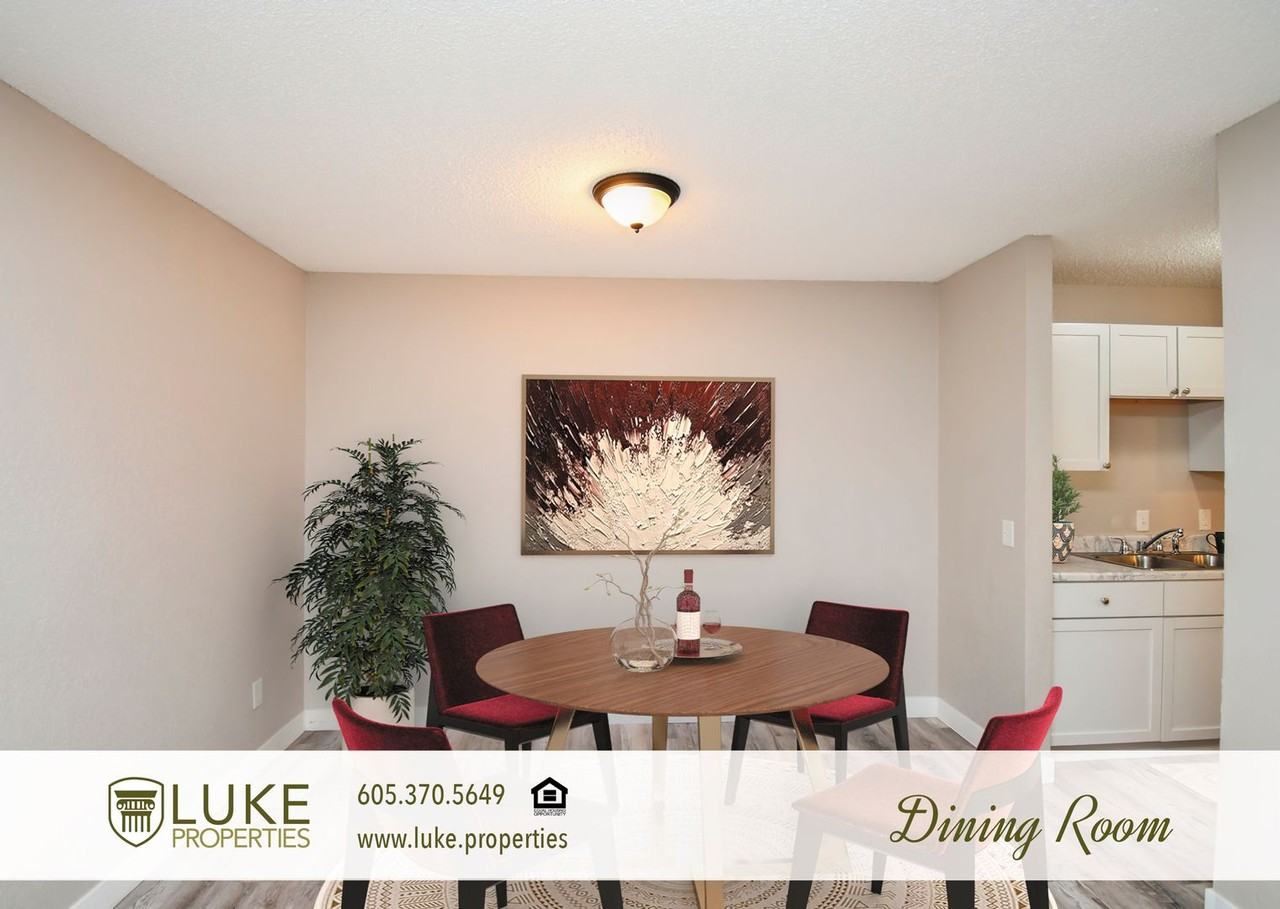 405 S Sycamore Ave & Garage 13 #205 - Photo 5 of 18