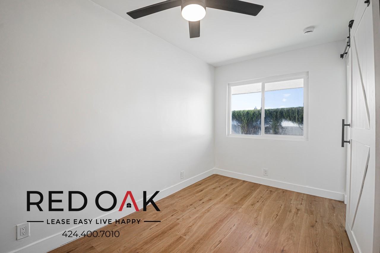 340 W 87th St #4 - Photo 4 of 15